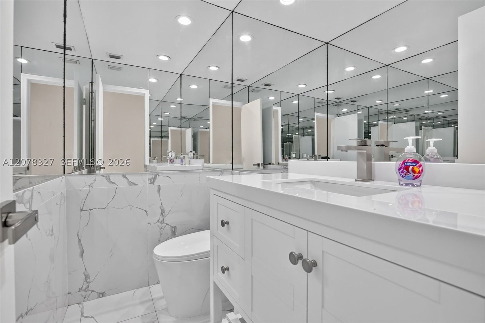Real estate property located at 3661 52nd Ave, Broward, Emerald Hills, Hollywood, FL