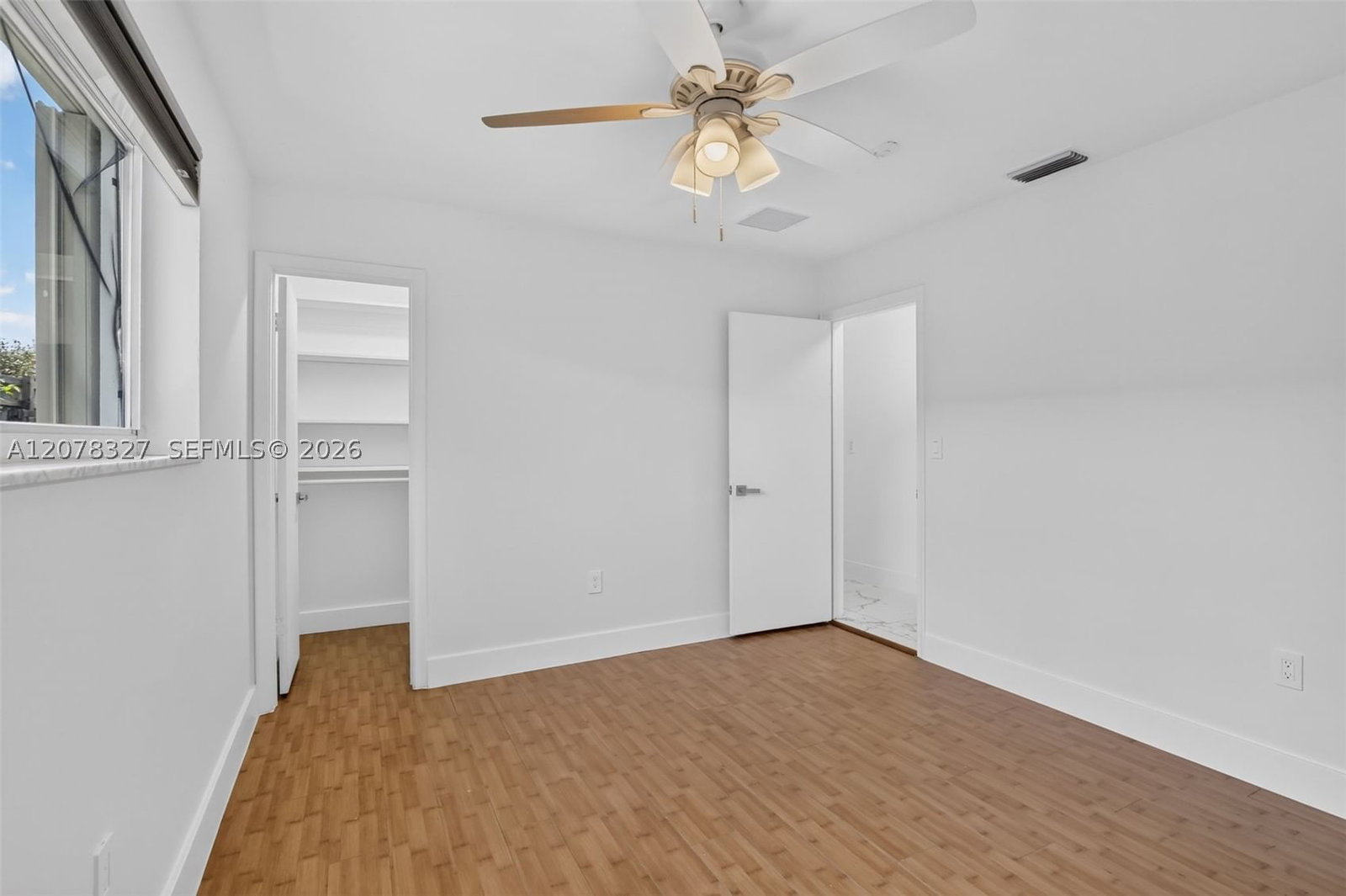 Real estate property located at 3661 52nd Ave, Broward, Emerald Hills, Hollywood, FL