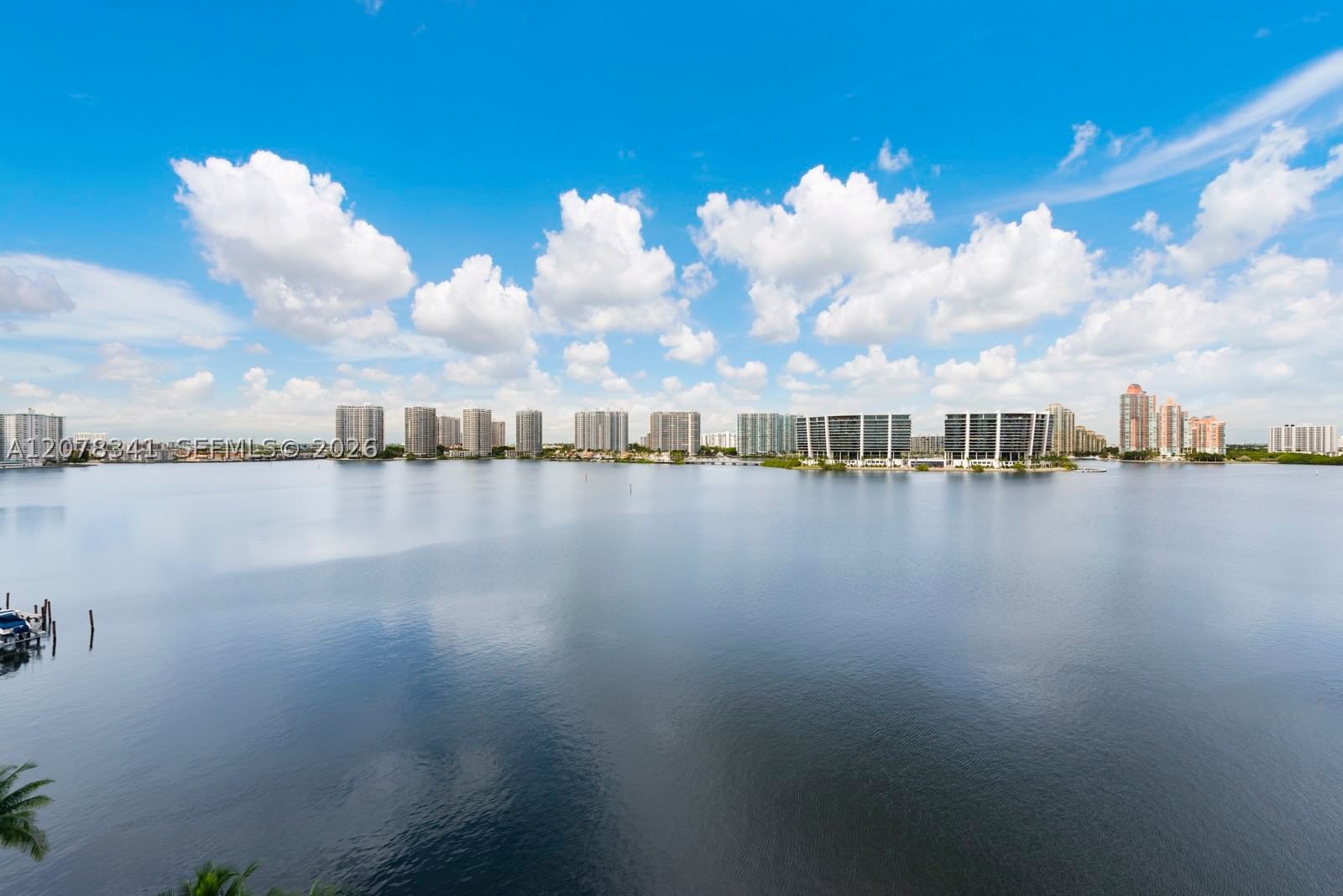 Real estate property located at 18100 Bay Rd #1009, Miami-dade, Marina Bay Club Condo Hot, Sunny Isles Beach, FL