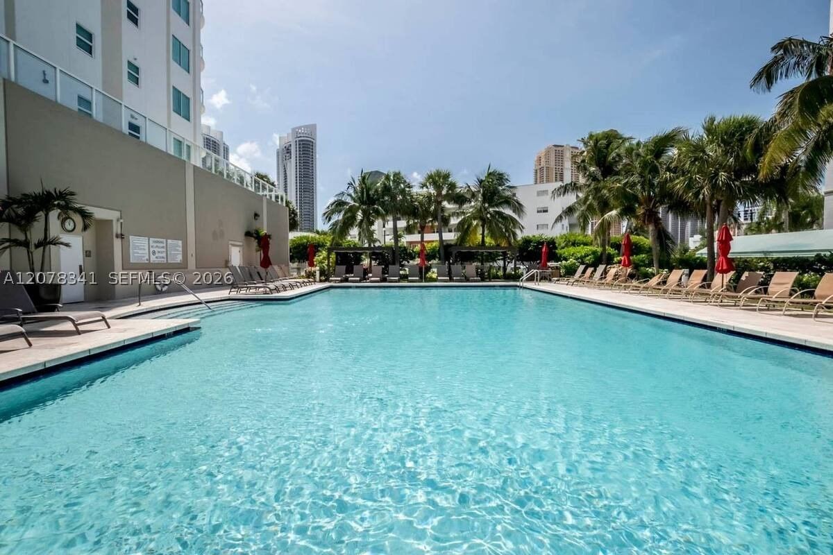 Real estate property located at 18100 Bay Rd #1009, Miami-dade, Marina Bay Club Condo Hot, Sunny Isles Beach, FL