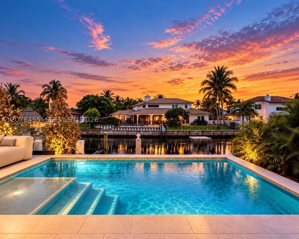 Real estate property located at 252 14th Pl, Palm Beach, Boca Islands Sec 2, Boca Raton, FL