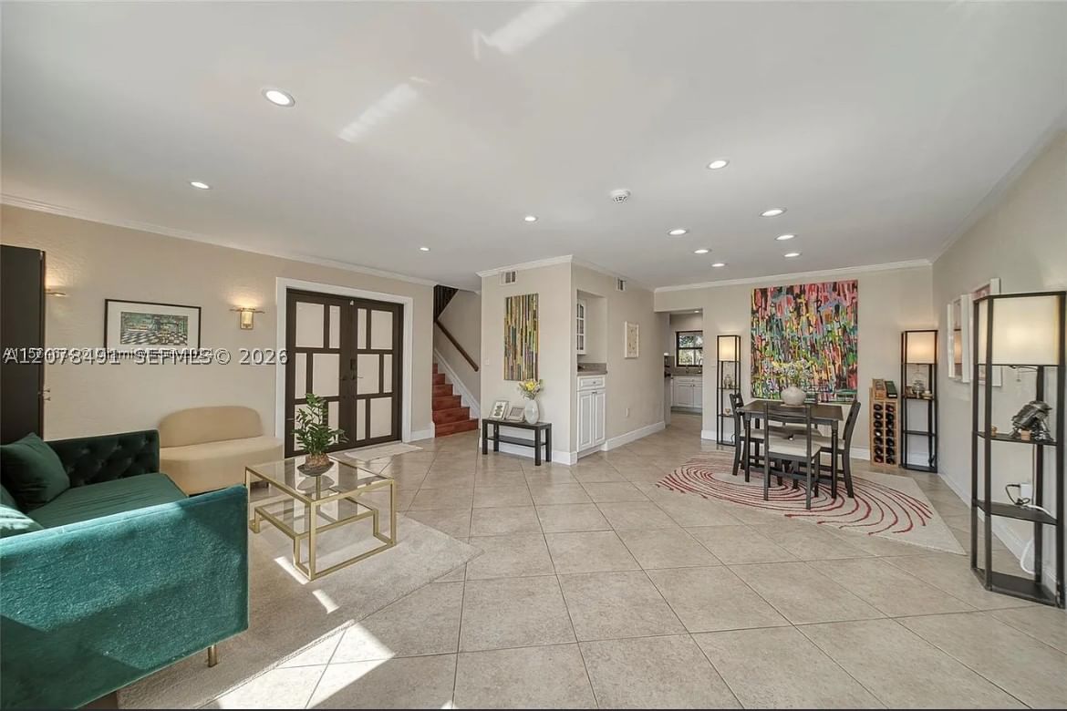 Real estate property located at 13267 9th Ln, Miami-dade, Tamiami Lakes Sec 5, Miami, FL