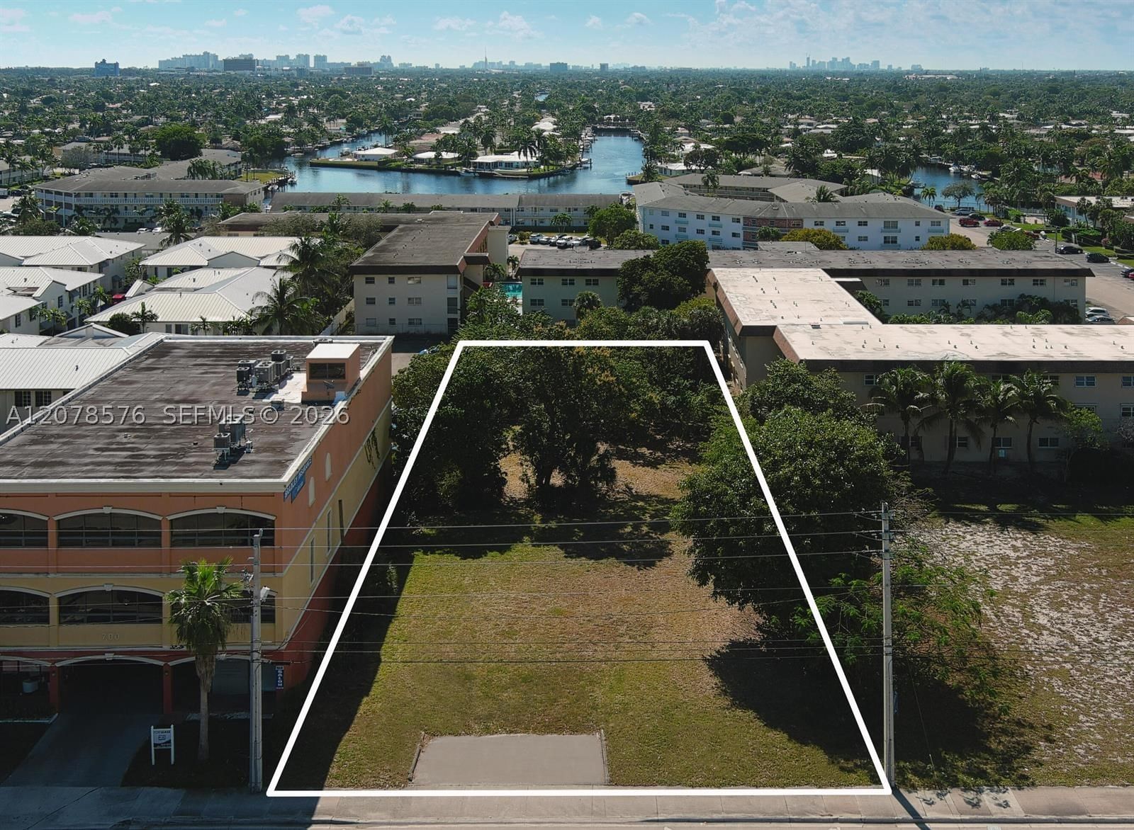 Real estate property located at 614 Atlantic Blvd, Broward, North Broward Us1 To Dixie Hwy (3311-3342), Pompano Beach, FL