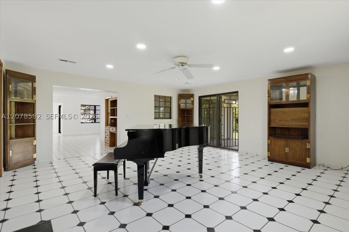 Real estate property located at 3625 122nd Pl, Miami-dade, Southern Ests 3rd Addn, Miami, FL
