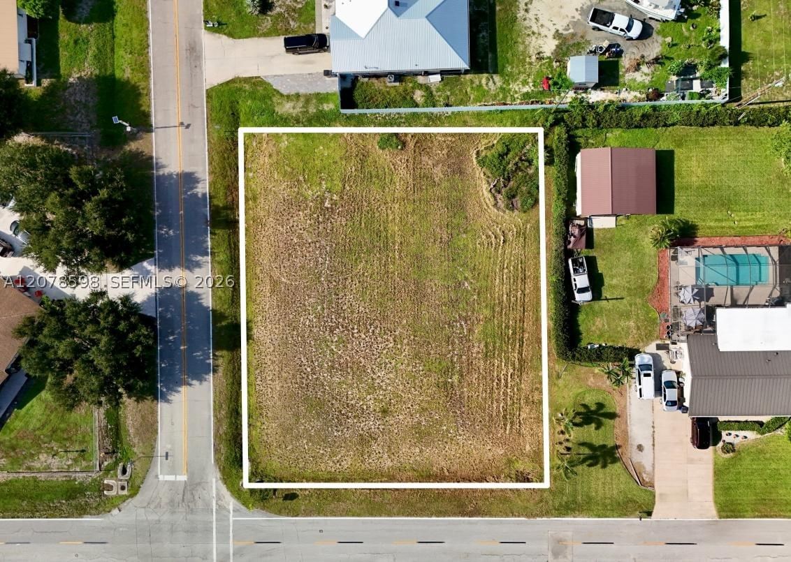 Real estate property located at 205 ARTHUR AVE, Lee, Leeland Heights, Lehigh Acres, FL