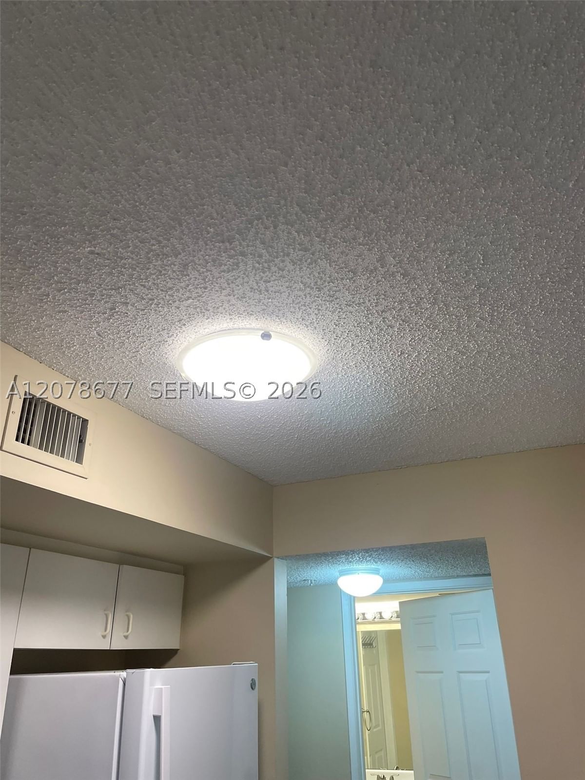 Real estate property located at 2640 University Dr #113, Broward, Royal Grand Condo, Davie, FL