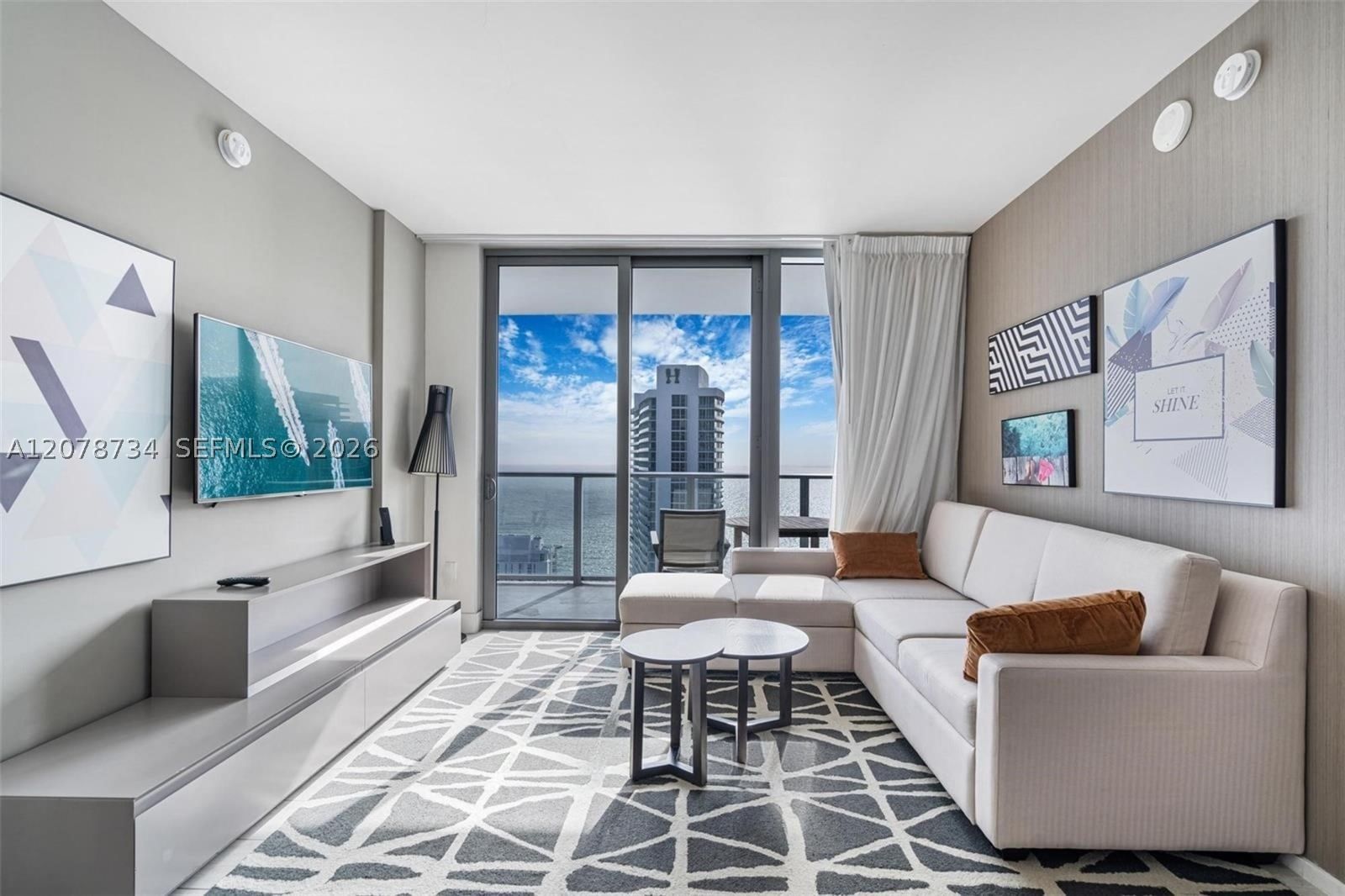 Real estate property located at 4010 Ocean Dr R2507, Broward, 4010 South Ocean Condo, Hollywood, FL