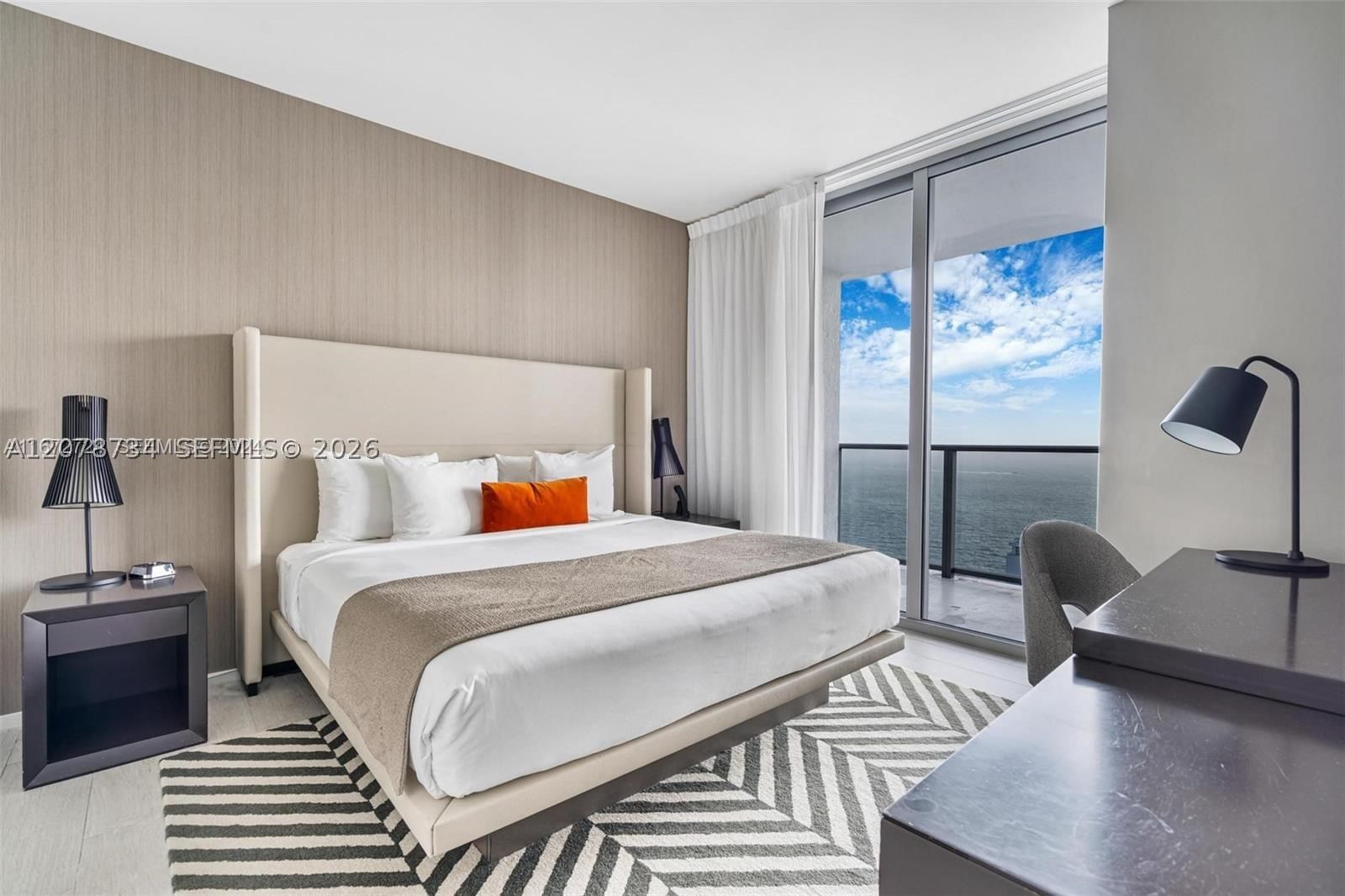 Real estate property located at 4010 Ocean Dr R2507, Broward, 4010 South Ocean Condo, Hollywood, FL