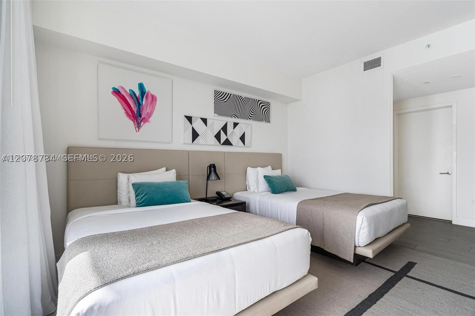 Real estate property located at 4010 Ocean Dr R2507, Broward, 4010 South Ocean Condo, Hollywood, FL