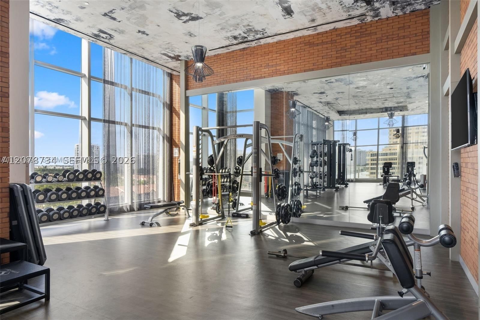 Real estate property located at 4010 Ocean Dr R2507, Broward, 4010 South Ocean Condo, Hollywood, FL