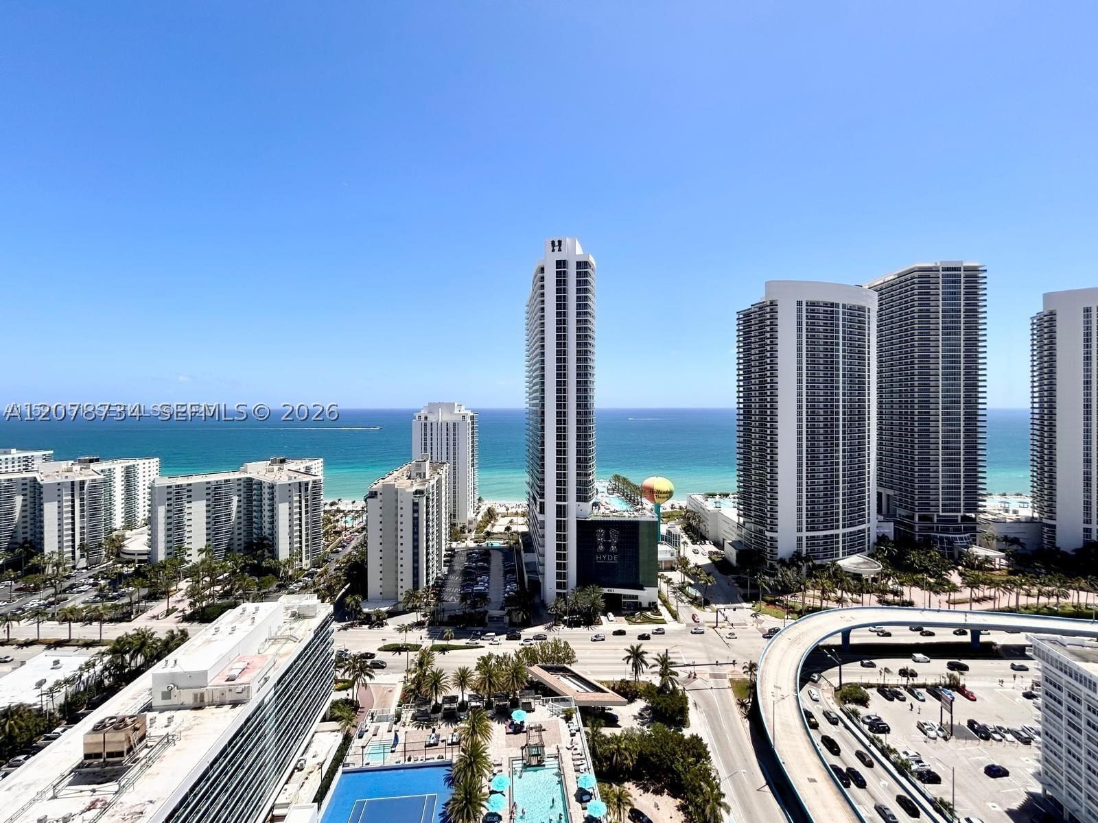 Real estate property located at 4010 Ocean Dr R2507, Broward, 4010 South Ocean Condo, Hollywood, FL
