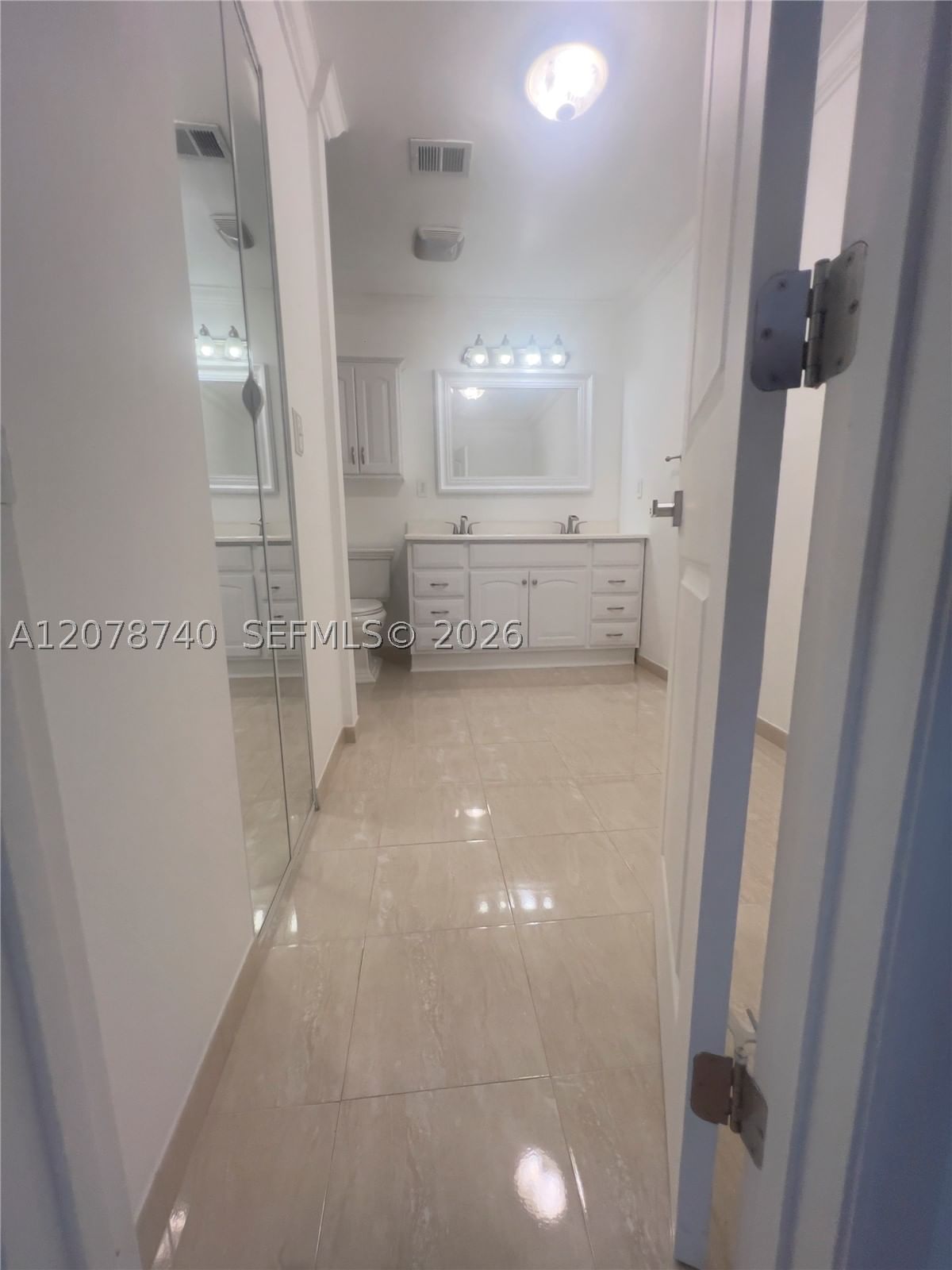 Real estate property located at 3302 Farragut St #5f, Broward, Hollywood Gardens Condomi, Hollywood, FL