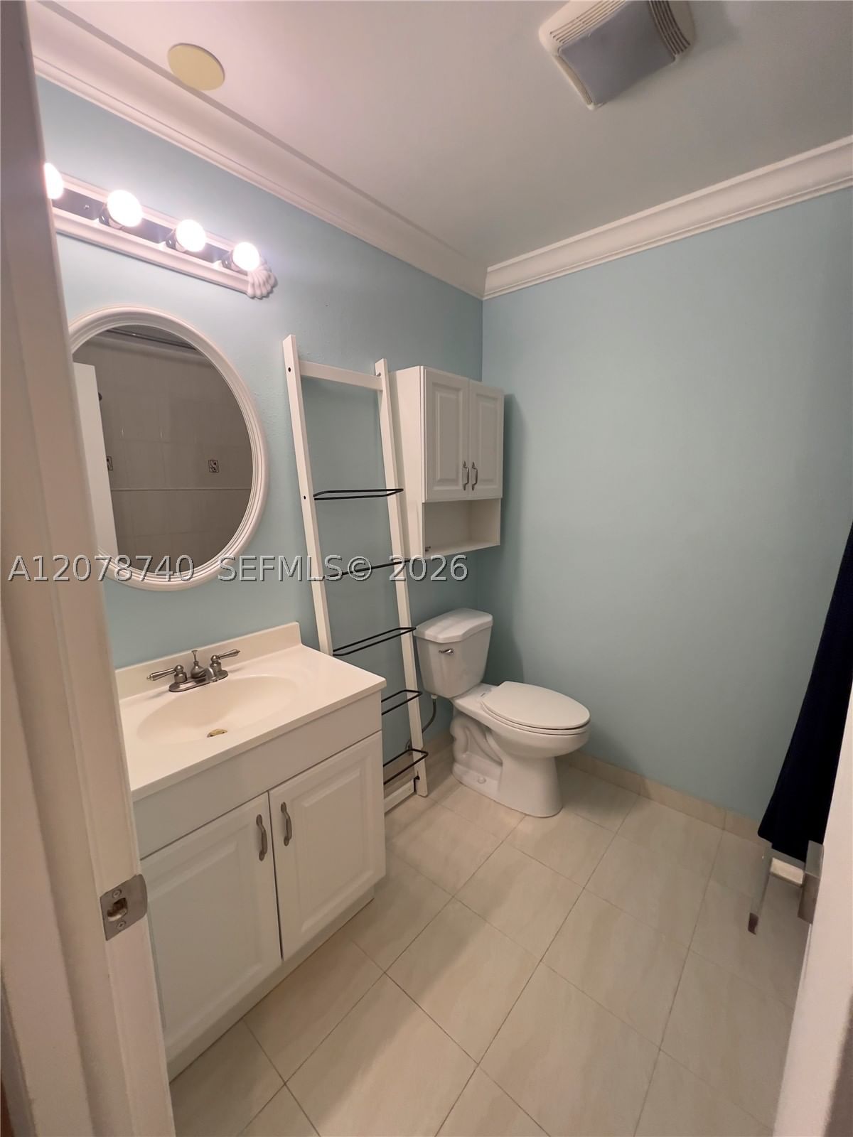 Real estate property located at 3302 Farragut St #5f, Broward, Hollywood Gardens Condomi, Hollywood, FL