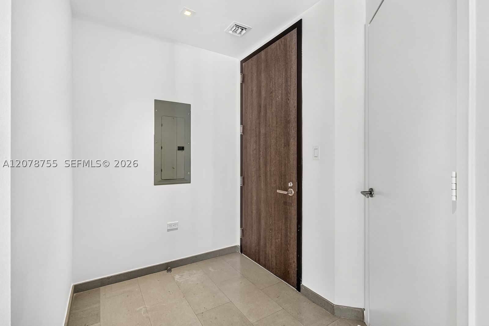 Real estate property located at 88 7th St #1511, Miami-dade, Rise Condo, Miami, FL