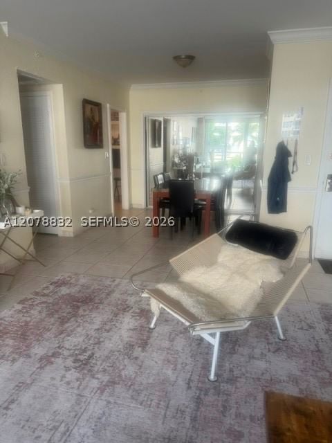 Real estate property located at 5601 Collins Ave #415, Miami-dade, The Pavilion Condo, Miami Beach, FL