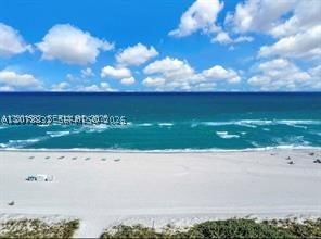 Real estate property located at 5601 Collins Ave #415, Miami-dade, The Pavilion Condo, Miami Beach, FL