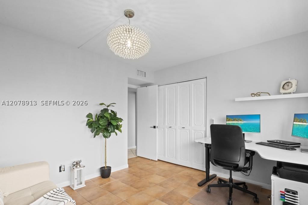 Real estate property located at 6901 Environ Blvd #7F, Broward, Environ I Condo 9, Lauderhill, FL
