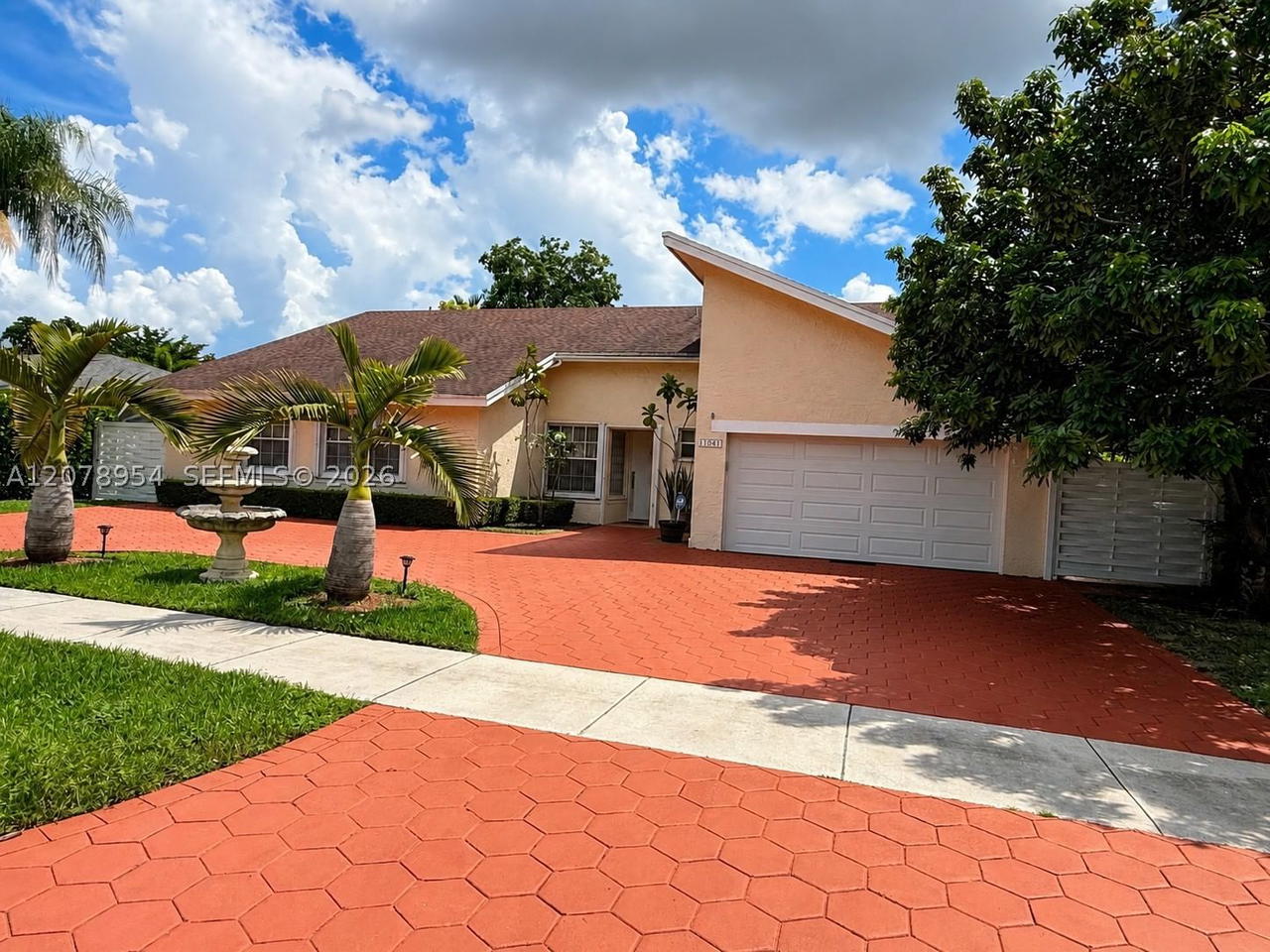 Real estate property located at , Miami-dade, Shores Calusa, Miami, FL