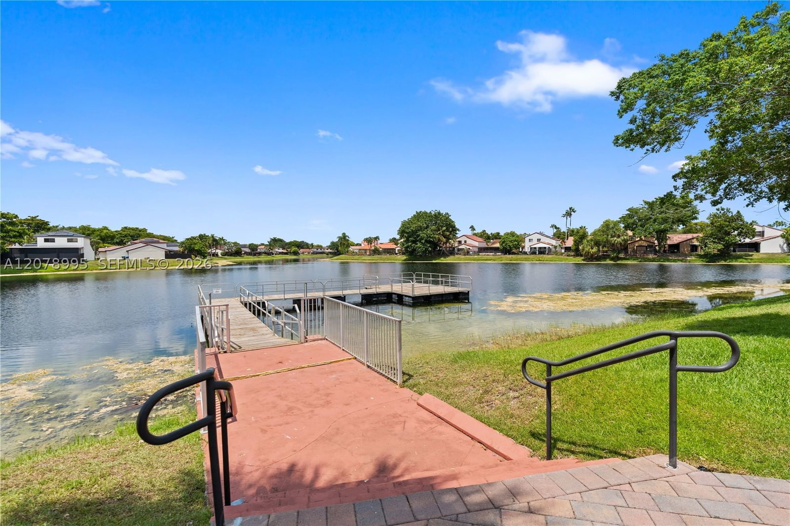 Real estate property located at 6633 176th Ter, Miami-dade, The Moors Townhouses, Hialeah, FL