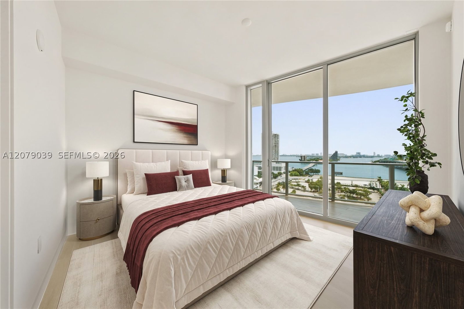 Real estate property located at 1400 Biscayne Blvd #1205, Miami-dade, Casa Bella Condominium, Miami, FL
