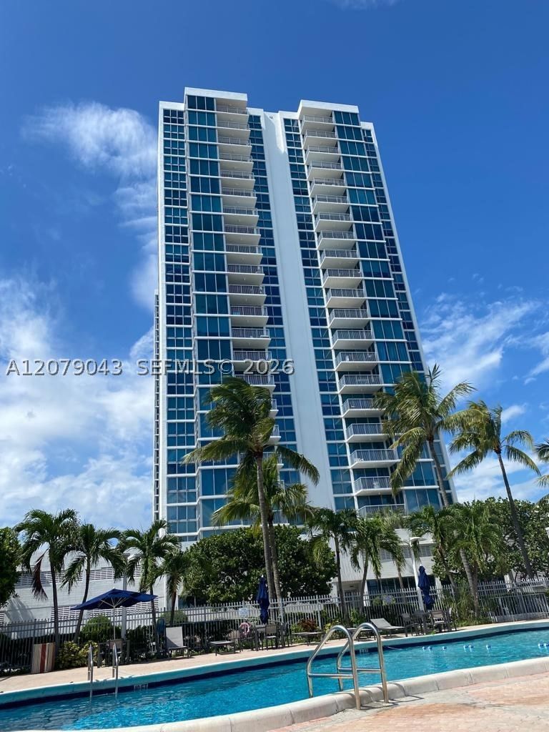 Real estate property located at 2655 Collins Ave #1003, Miami-dade, Mirasol Ocean Towers Cond, Miami Beach, FL
