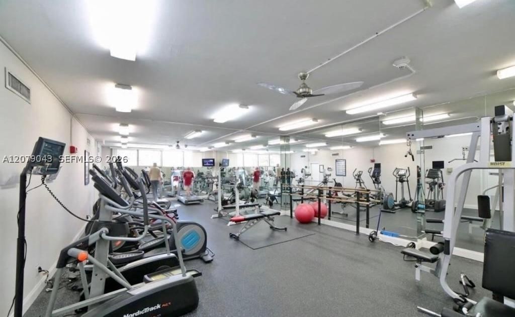 Real estate property located at 2655 Collins Ave #1003, Miami-dade, Mirasol Ocean Towers Cond, Miami Beach, FL