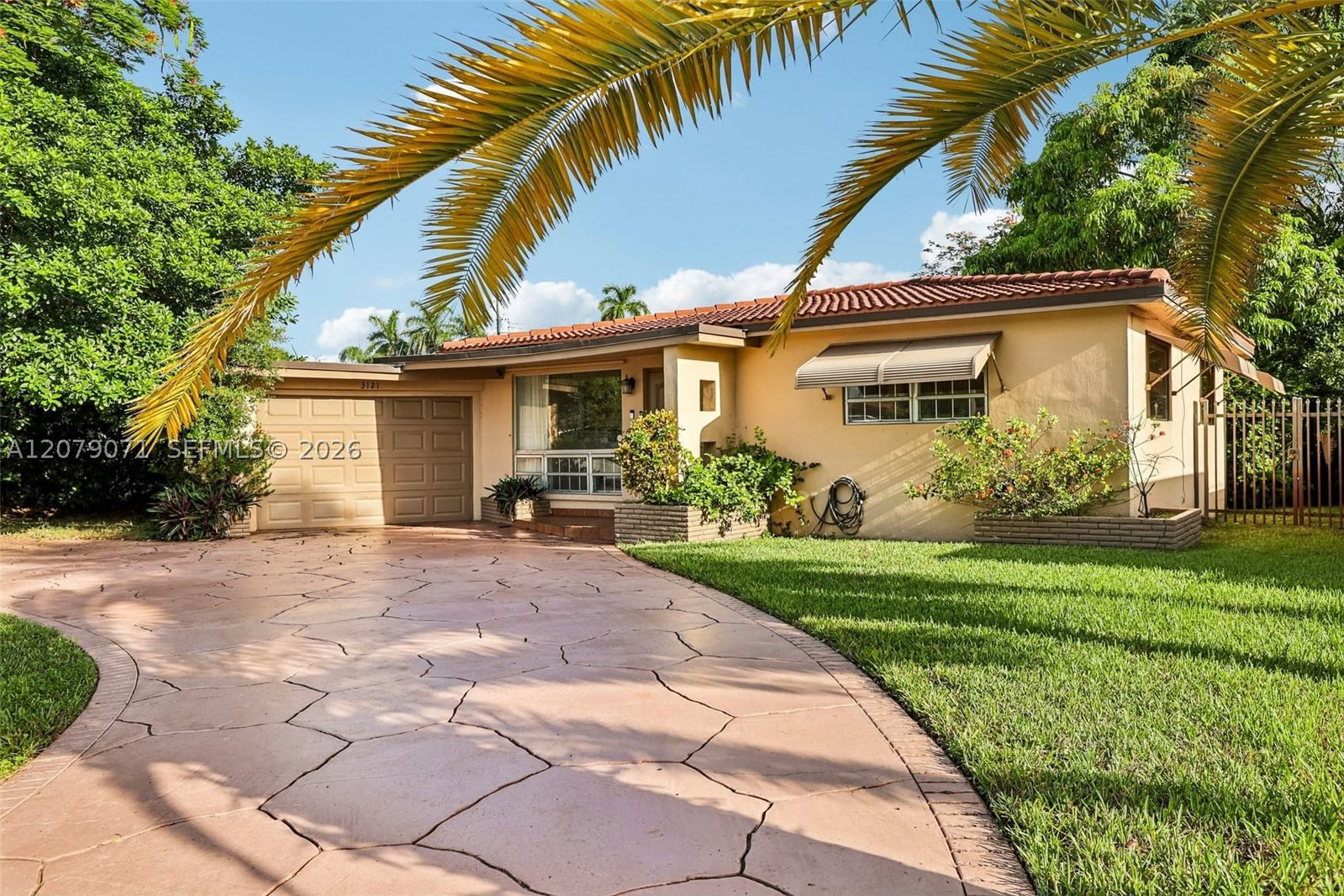 Real estate property located at 3121 Hollywood Blvd, Broward, Orangebrook Golf Estates, Hollywood, FL