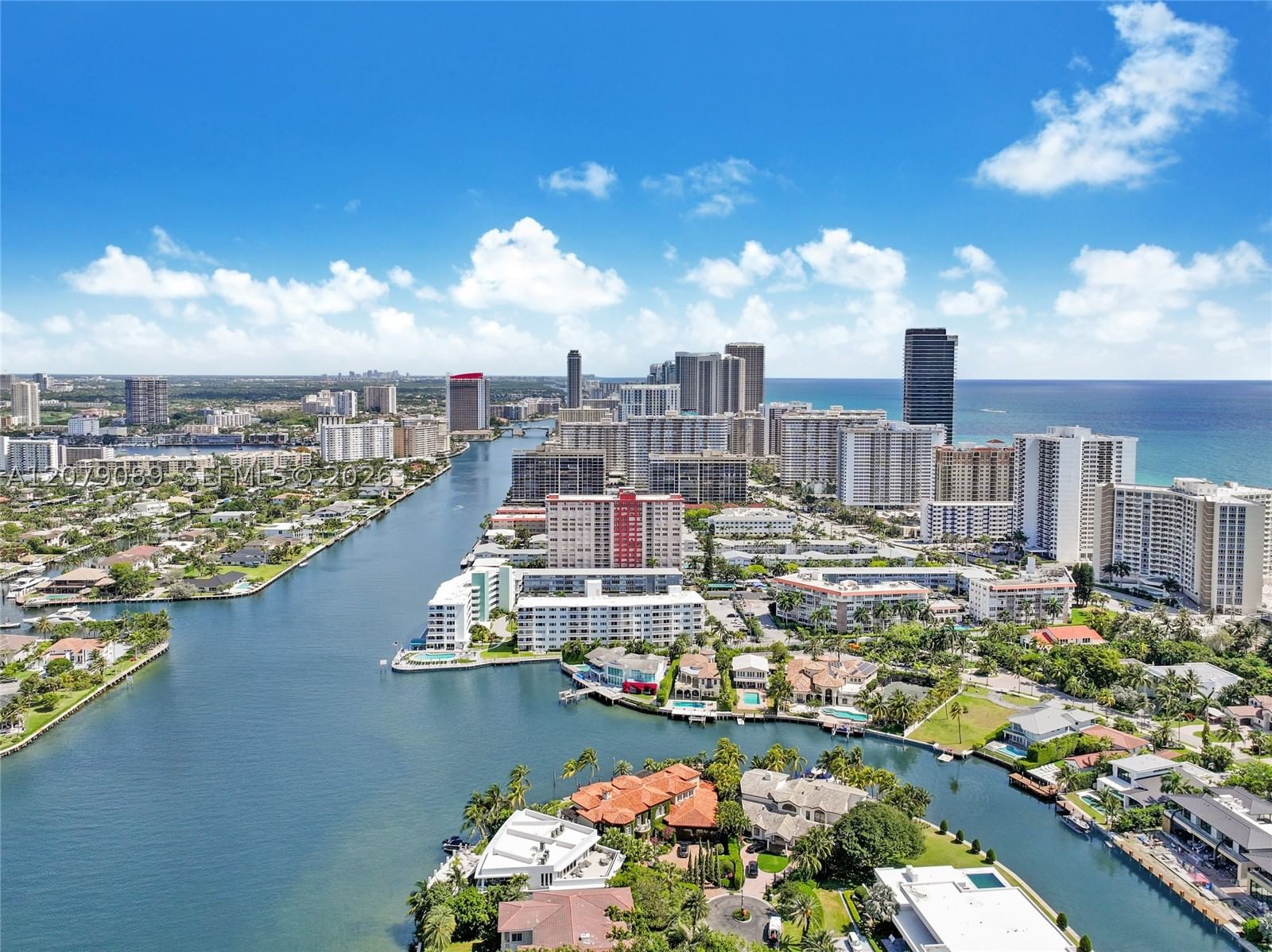 Real estate property located at 21150 Point Pl #3004, Miami-dade, Atlantic Ii At The Point, Aventura, FL