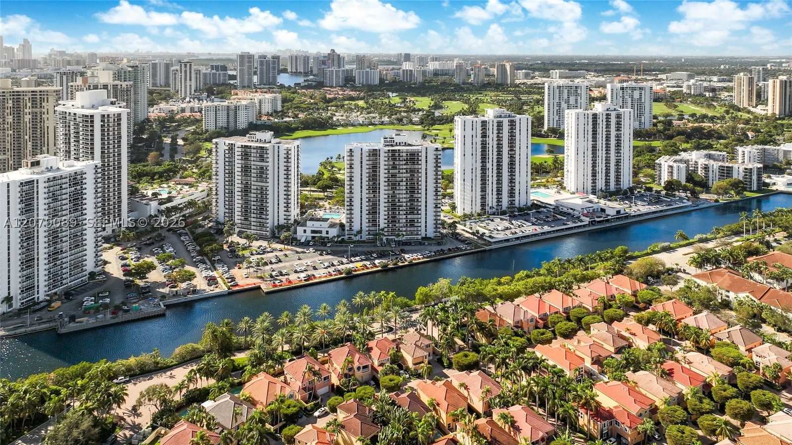 Real estate property located at 21150 Point Pl #3004, Miami-dade, Atlantic Ii At The Point, Aventura, FL