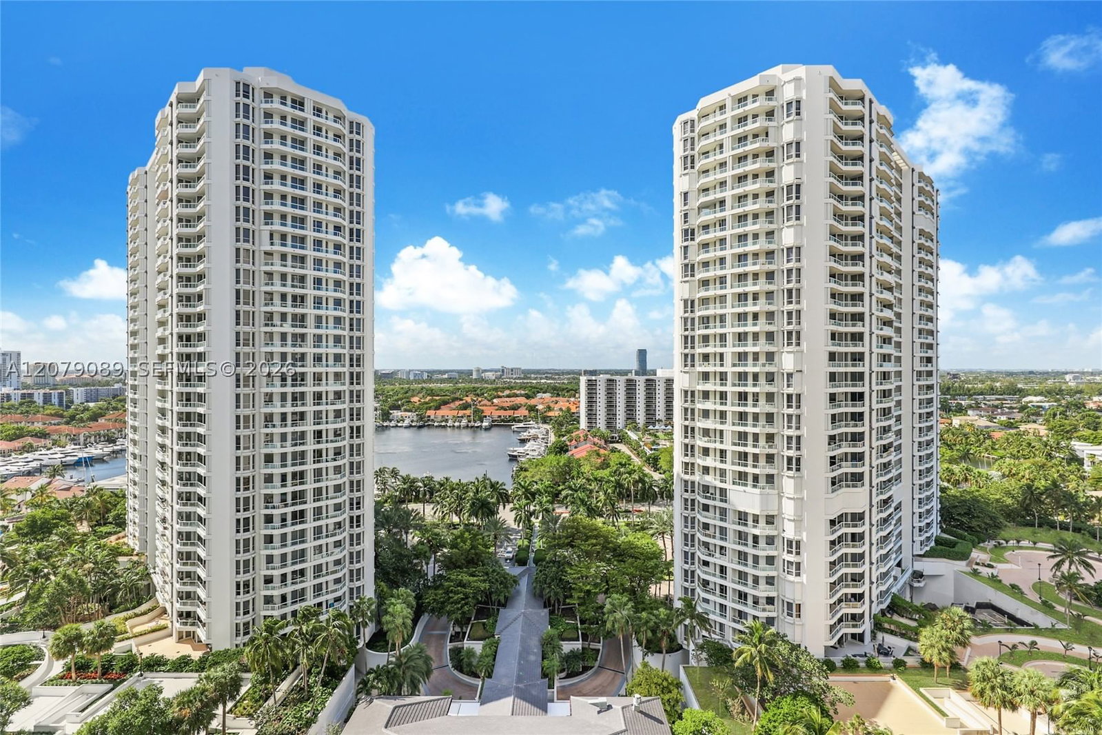 Real estate property located at 21150 Point Pl #3004, Miami-dade, Atlantic Ii At The Point, Aventura, FL