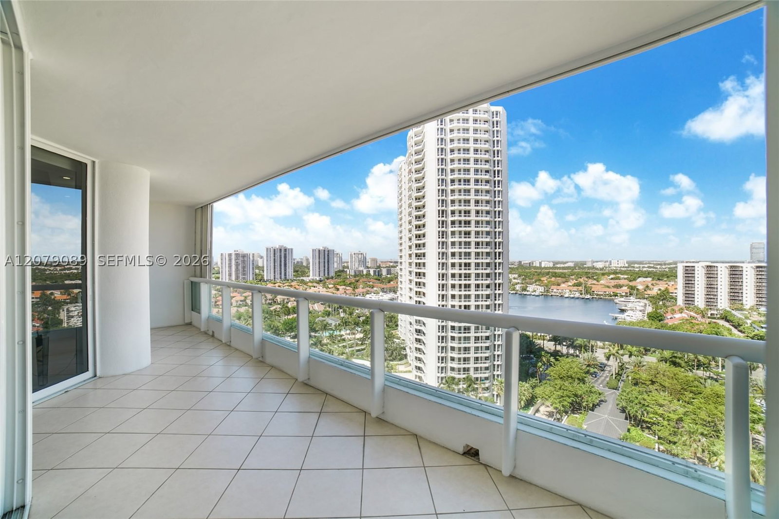 Real estate property located at 21150 Point Pl #3004, Miami-dade, Atlantic Ii At The Point, Aventura, FL