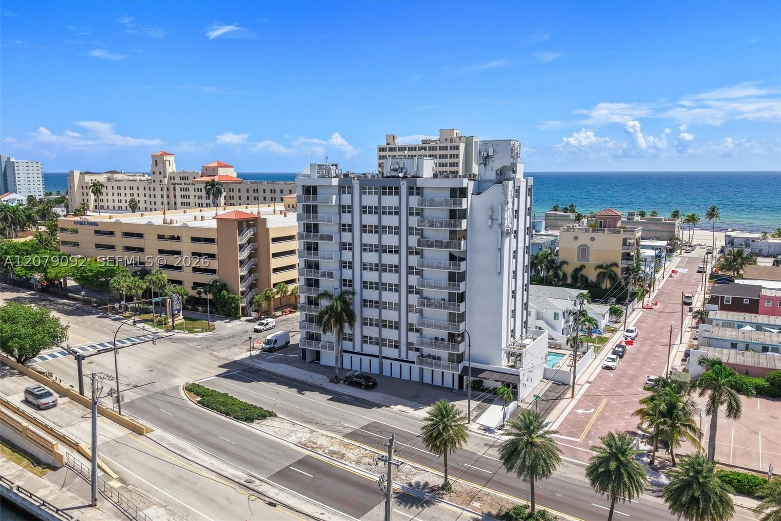 Real estate property located at 211 Ocean Dr #302, Broward, Victoria Towers Condo, Hollywood, FL