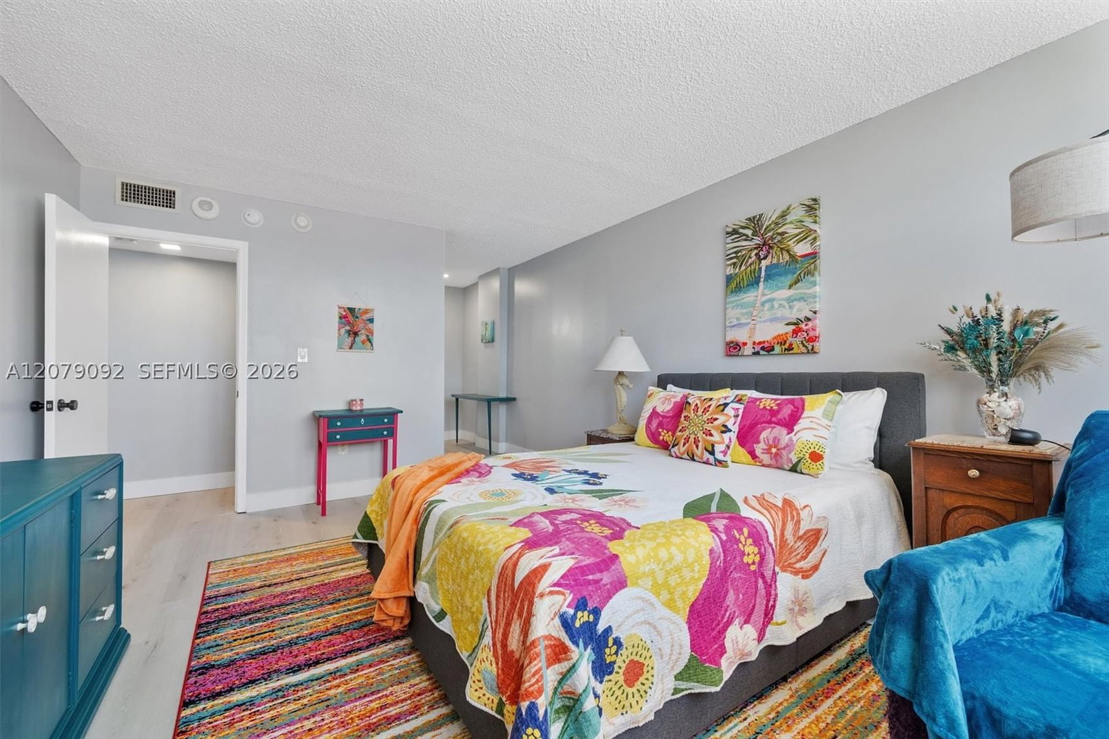 Real estate property located at 211 Ocean Dr #302, Broward, Victoria Towers Condo, Hollywood, FL