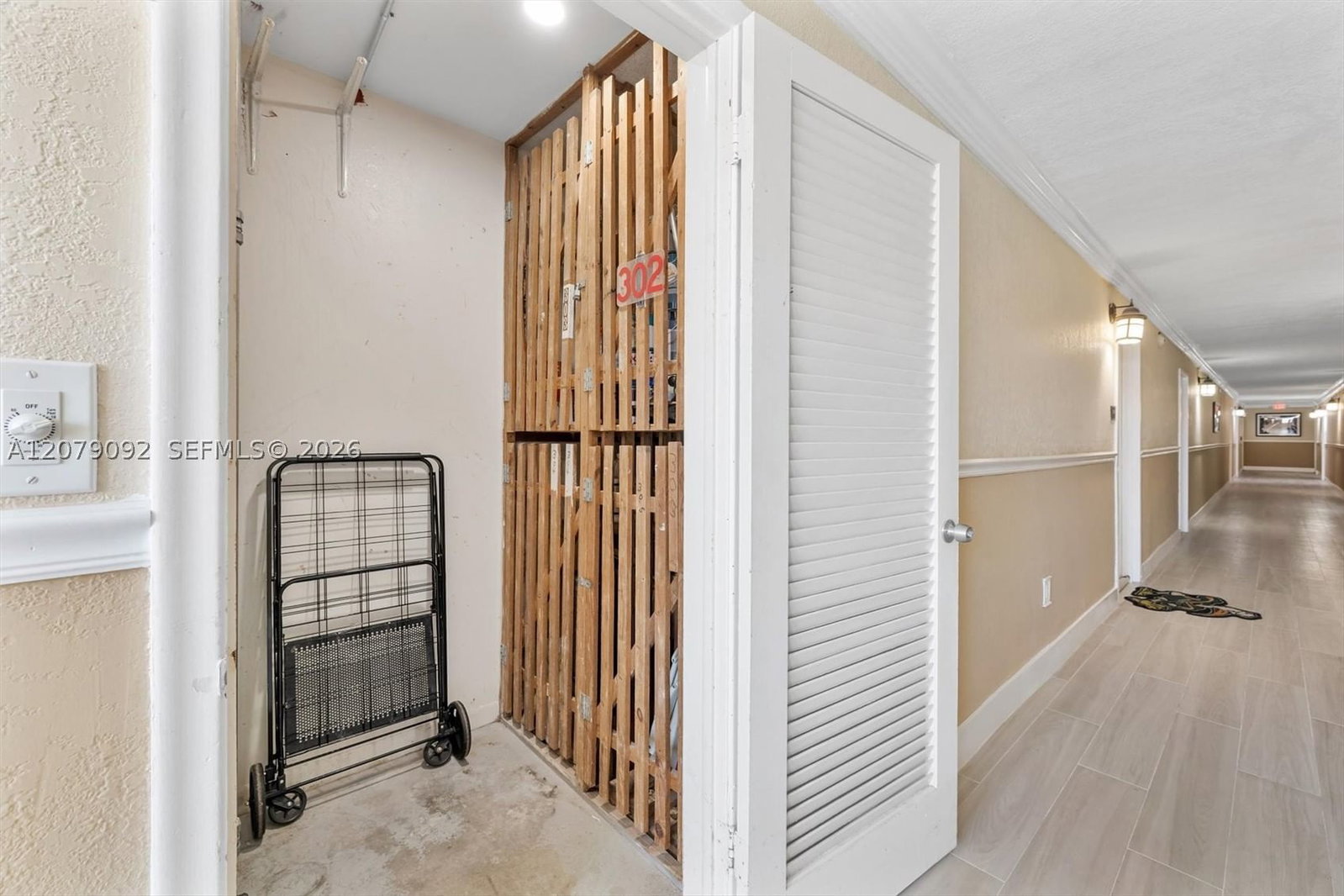 Real estate property located at 211 Ocean Dr #302, Broward, Victoria Towers Condo, Hollywood, FL