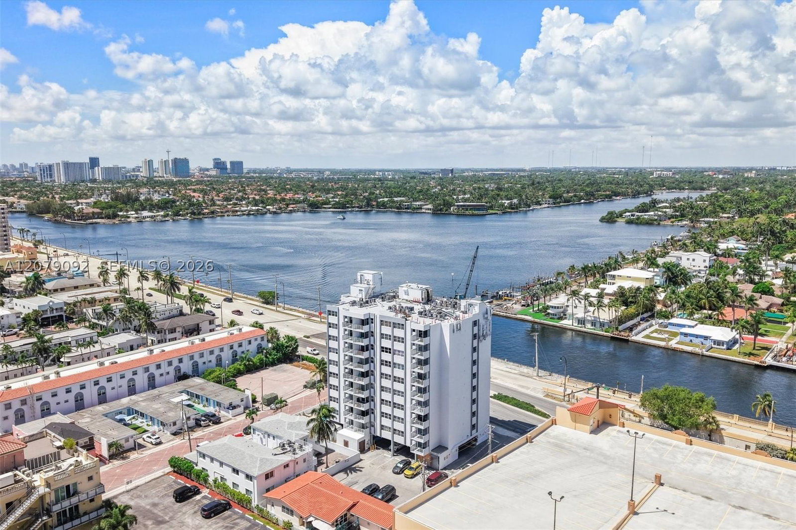 Real estate property located at 211 Ocean Dr #302, Broward, Victoria Towers Condo, Hollywood, FL