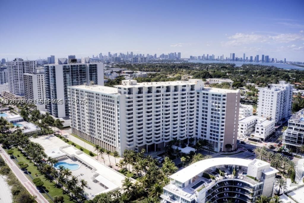 Real estate property located at 2899 Collins Ave #544, Miami-dade, Triton Tower Condo, Miami Beach, FL