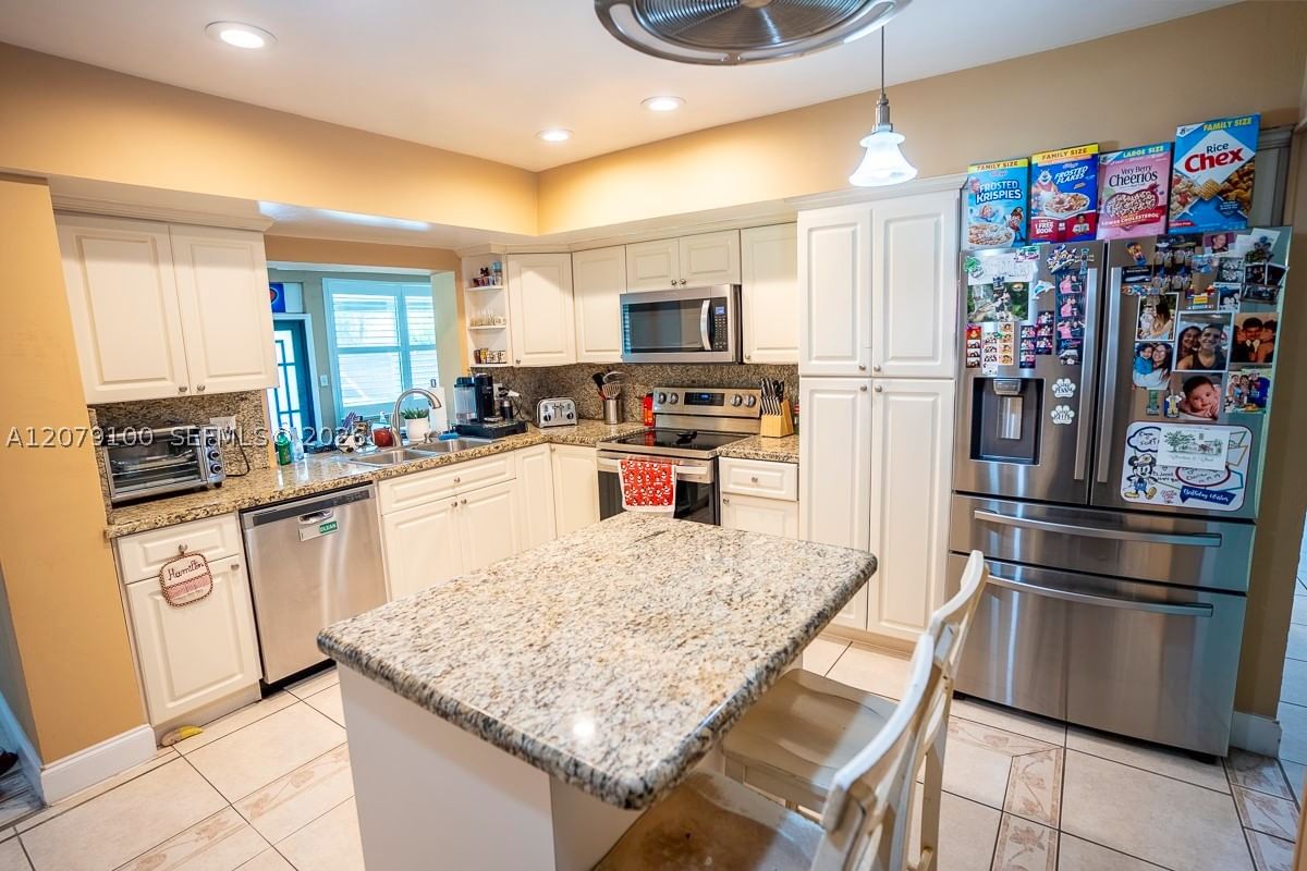 Real estate property located at 4301 Adams St, Broward, Hollywood Hills, Hollywood, FL