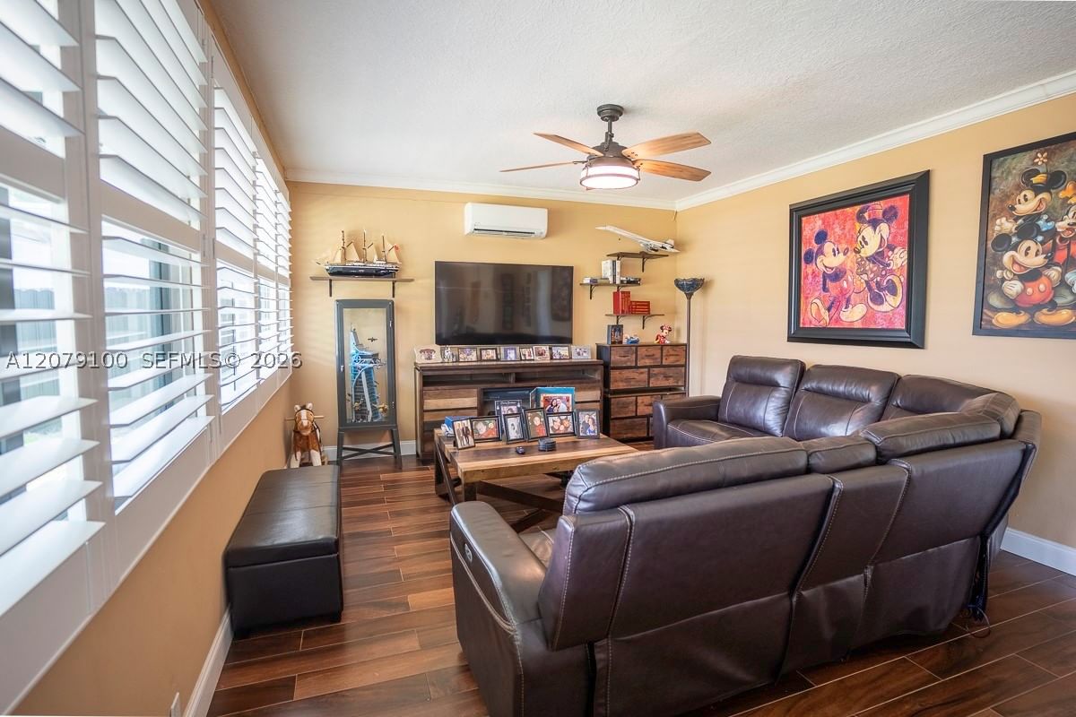 Real estate property located at 4301 Adams St, Broward, Hollywood Hills, Hollywood, FL