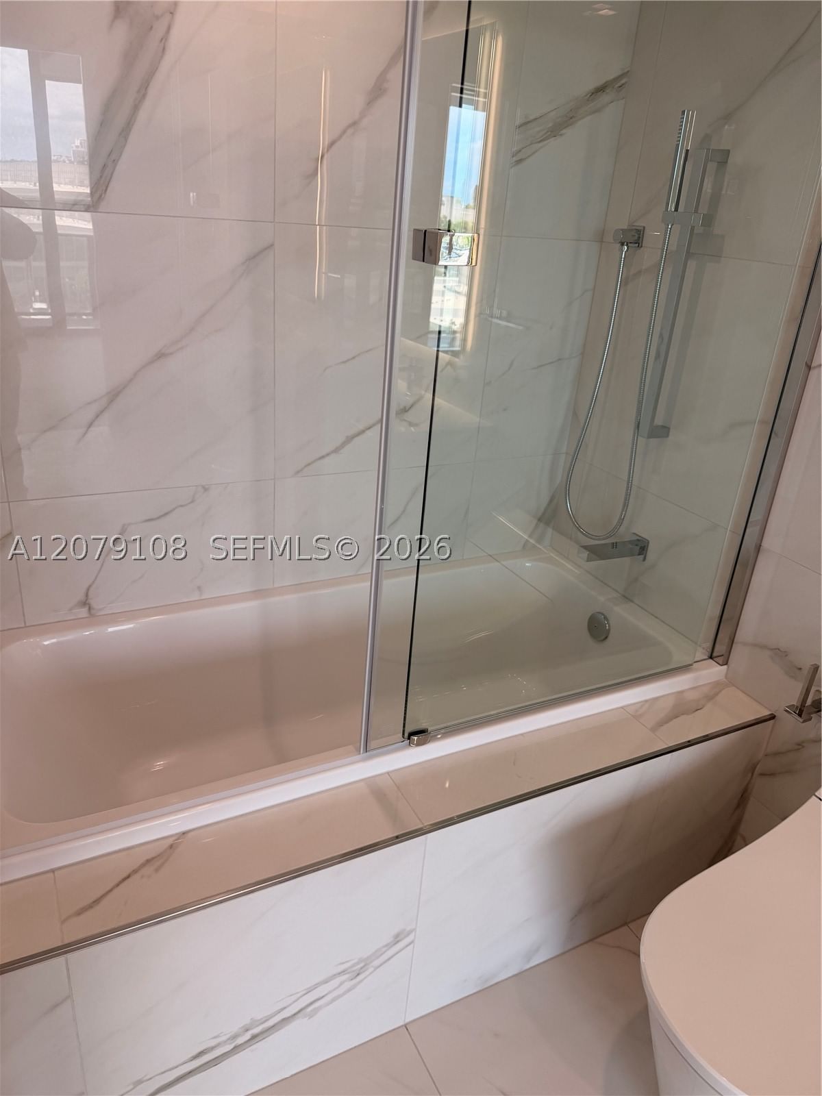 Real estate property located at 1170 E Hallandale Beach #403, Broward, Hallandale Oasis, Hallandale Beach, FL