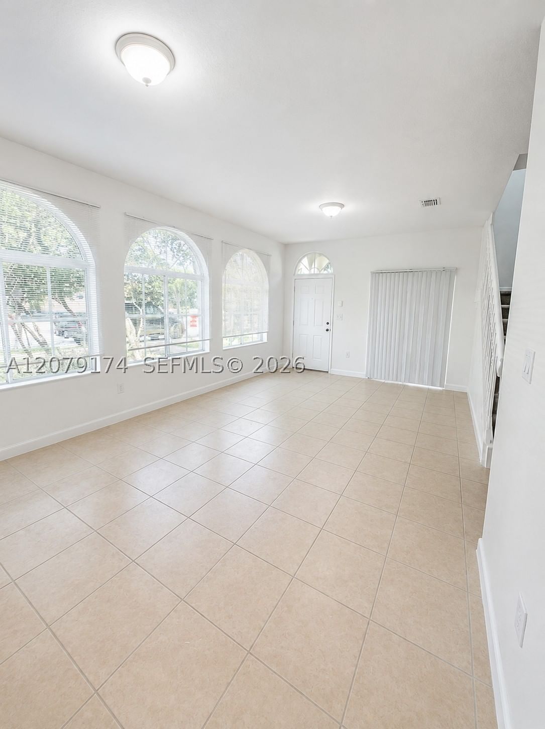 Real estate property located at 3632 30th Ct #10F, Broward, Edc Associates Plat, Lauderdale Lakes, FL