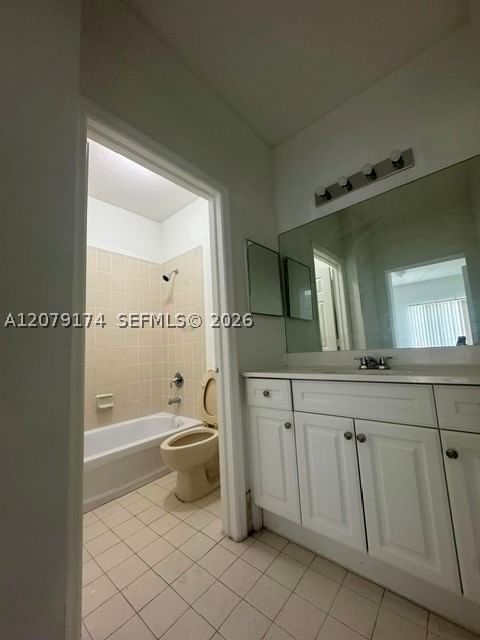 Real estate property located at 3632 30th Ct #10F, Broward, Edc Associates Plat, Lauderdale Lakes, FL