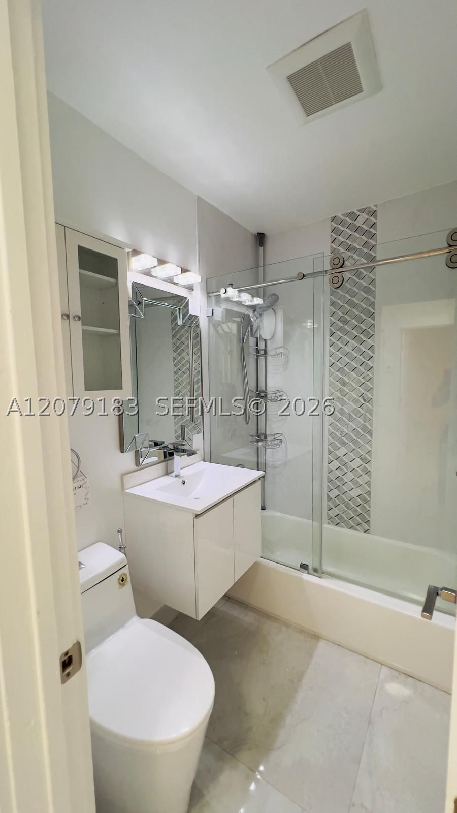 Real estate property located at 841 24th Ave, Broward, Hollywood Little Ranches, Hollywood, FL