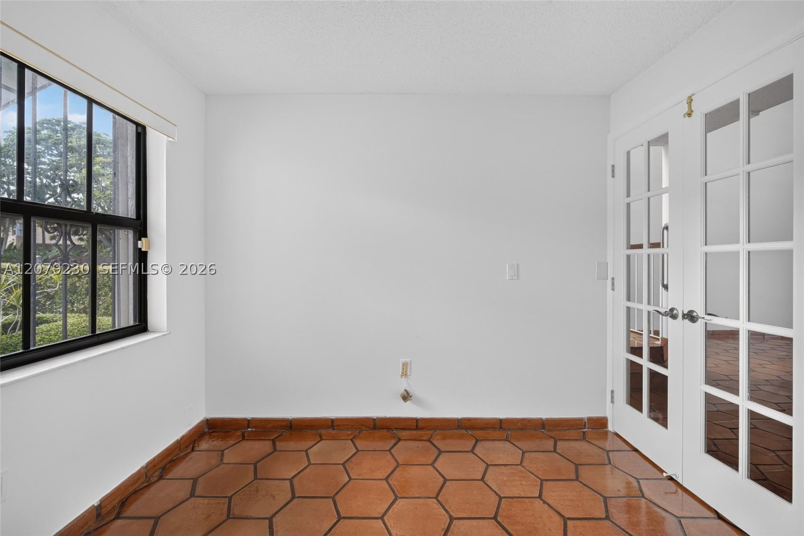 Real estate property located at 6328 127th Pl, Miami-dade, Sunset Harbour Sec 2, Miami, FL