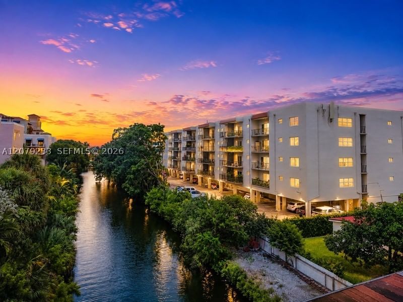 Real estate property located at 900 84th Ave #415D, Miami-dade, Marbella Apts Condo, Miami, FL