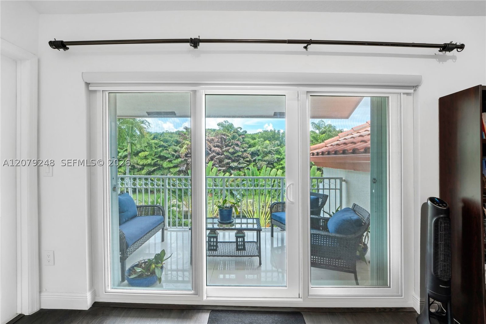 Real estate property located at 5348 106th Ct, Miami-dade, Doral Sands, Doral, FL
