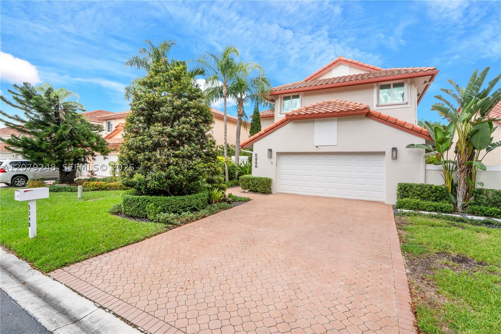 Real estate property located at 5348 106th Ct, Miami-dade, Doral Sands, Doral, FL