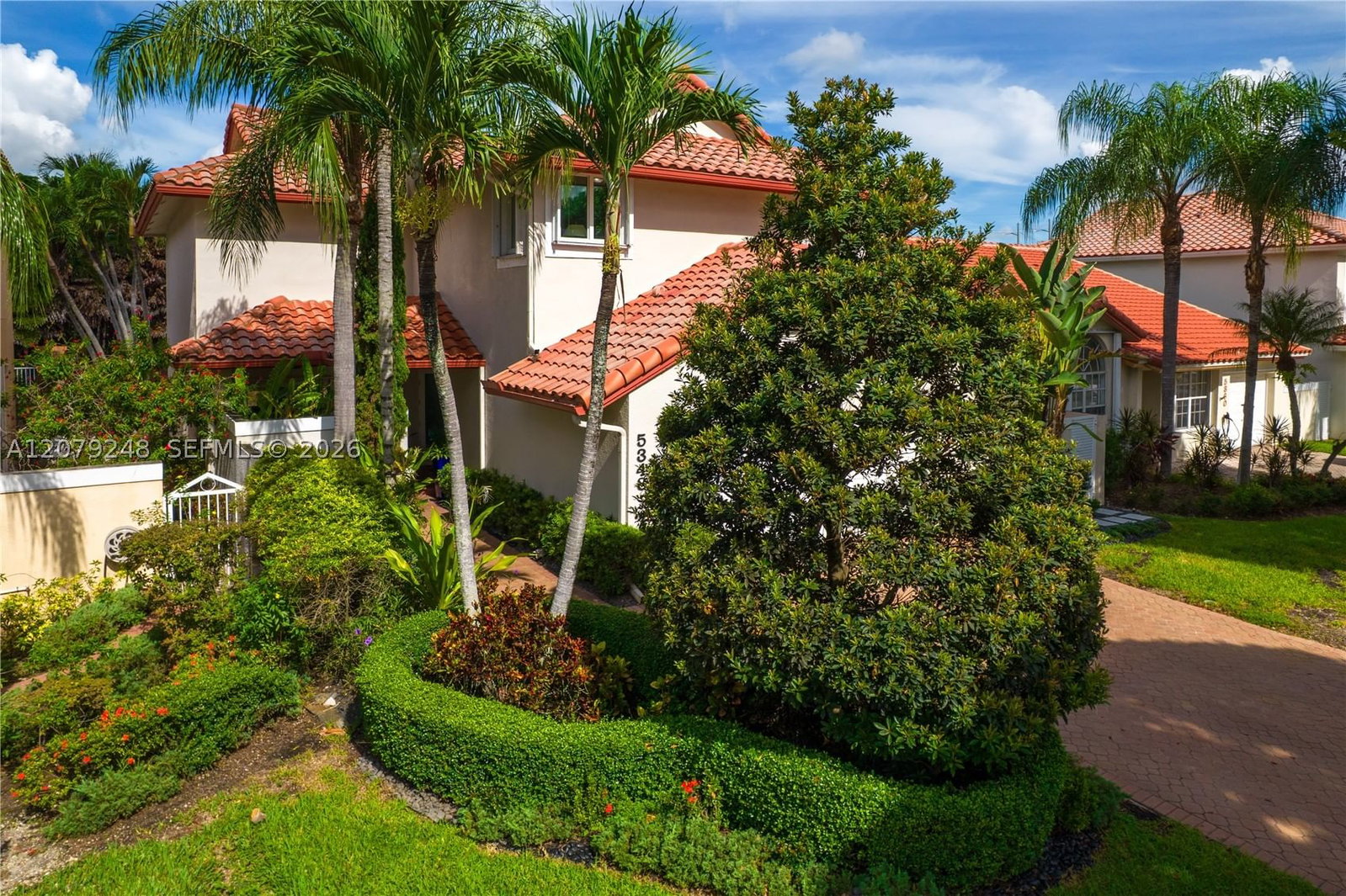 Real estate property located at 5348 106th Ct, Miami-dade, Doral Sands, Doral, FL