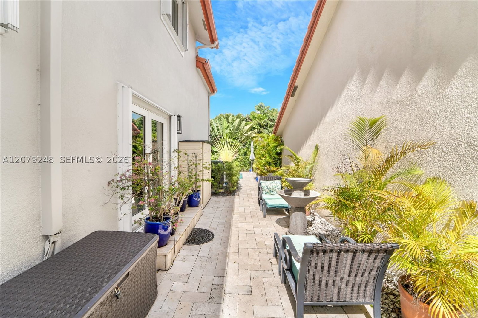 Real estate property located at 5348 106th Ct, Miami-dade, Doral Sands, Doral, FL