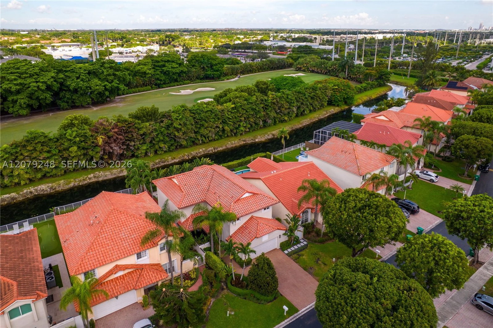 Real estate property located at 5348 106th Ct, Miami-dade, Doral Sands, Doral, FL