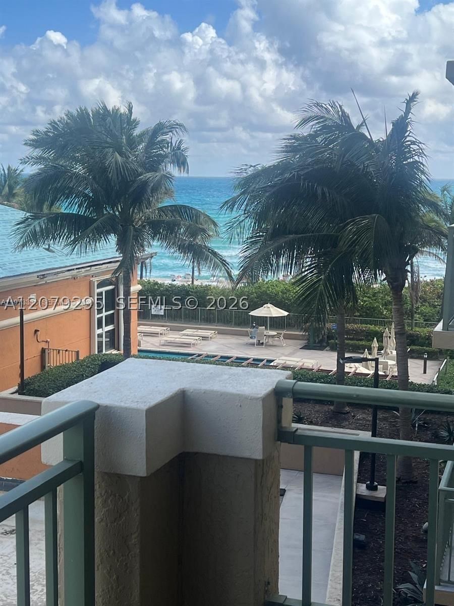 Real estate property located at 2080 Ocean Dr #308, Broward, 2080 Ocean Drive Condo, Hallandale Beach, FL